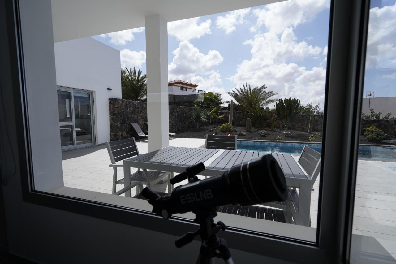 Casa Achaman - Contemporary Style Villa With Outstanding Views Tindaya Exterior photo